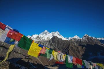 Everest-Three-Passes-Trek-1024x683 