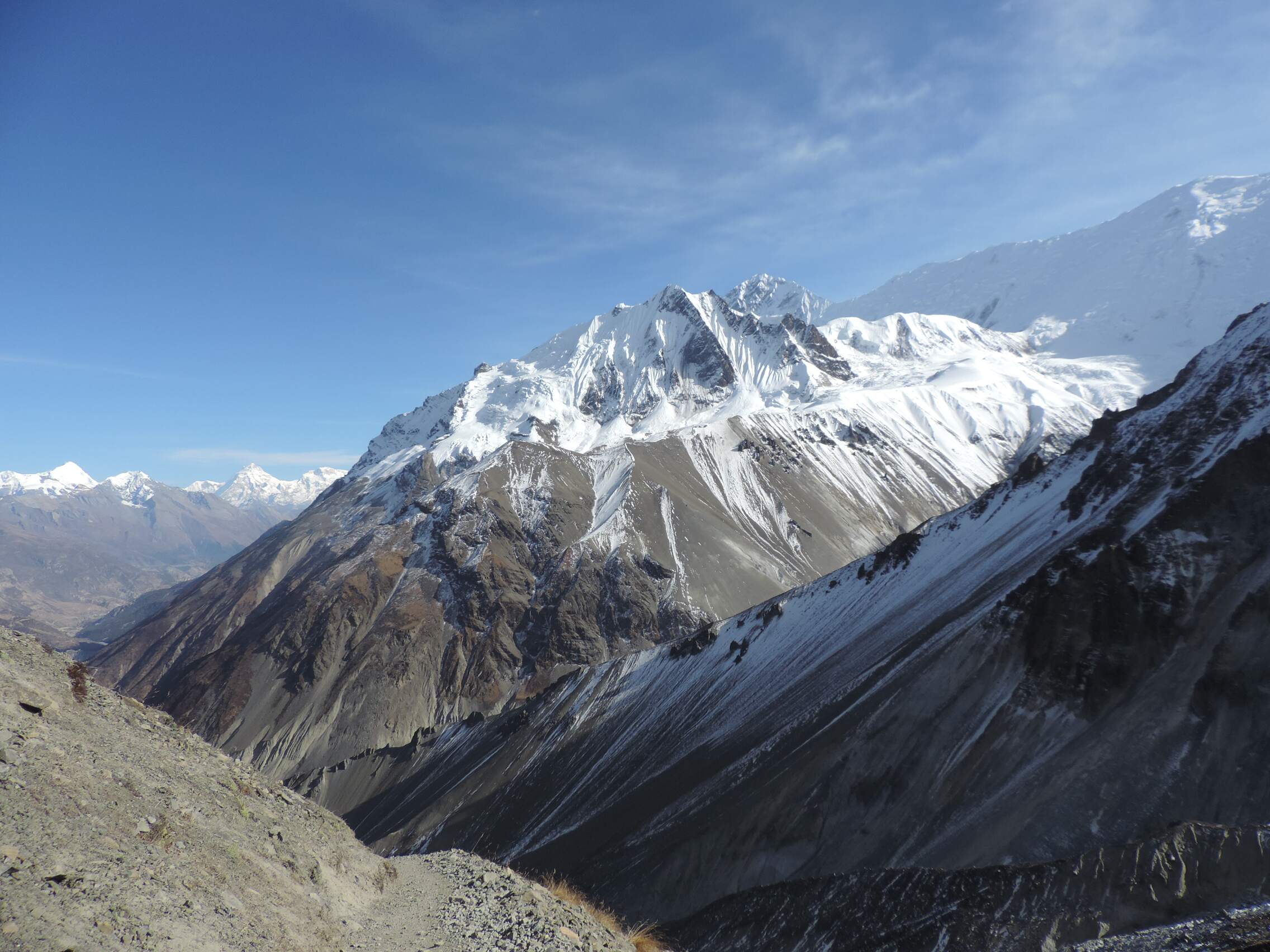 Trekking in nepal in p...