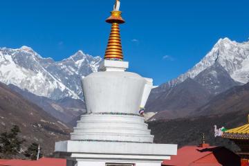 everest view trek nepal