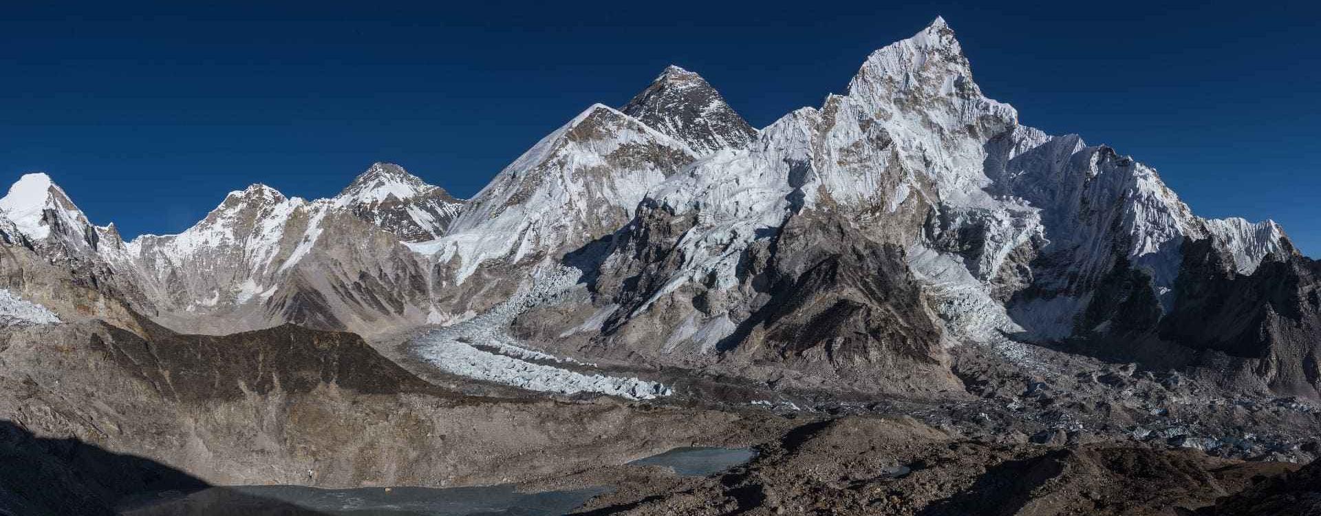 mount everest view from Kala Pather